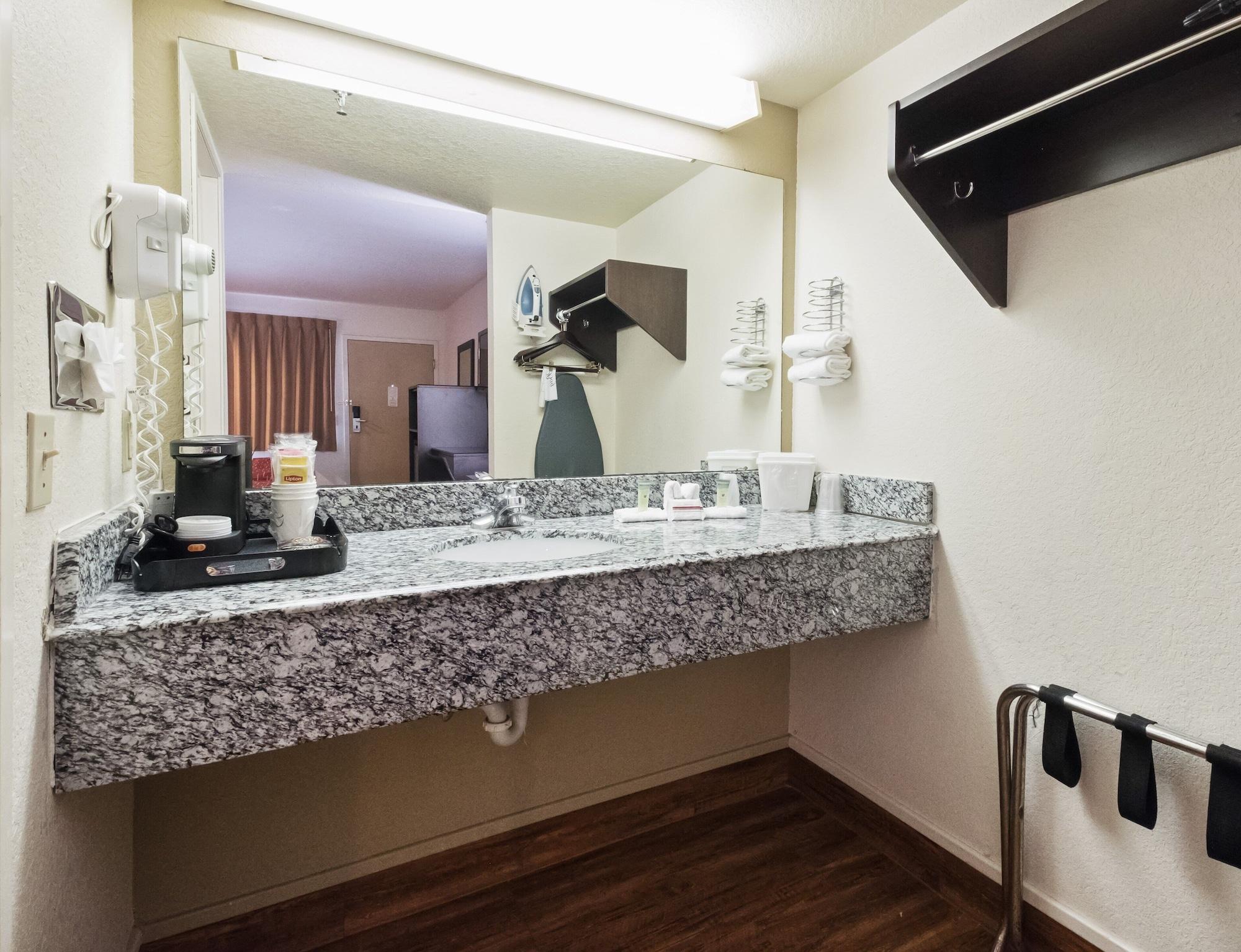 Red Roof Inn Oklahoma Airport I 40 W Fairgrounds Εξωτερικό φωτογραφία