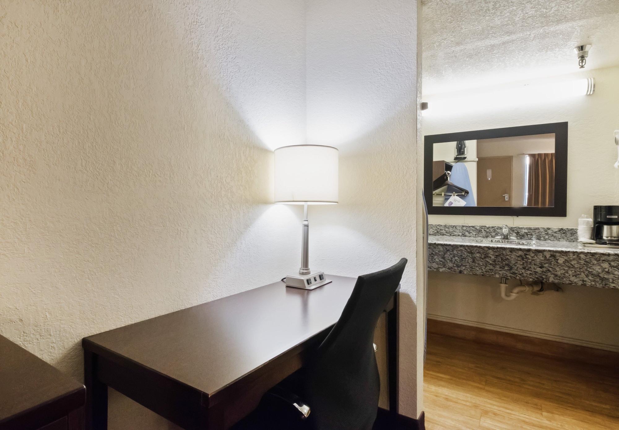 Red Roof Inn Oklahoma Airport I 40 W Fairgrounds Εξωτερικό φωτογραφία